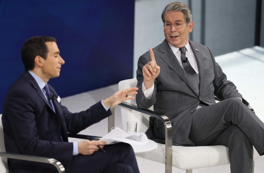 台灣新聞通訊社-貝森特稱美國是「中國與台灣」盟友 否認去風險化削弱台灣戰略地位