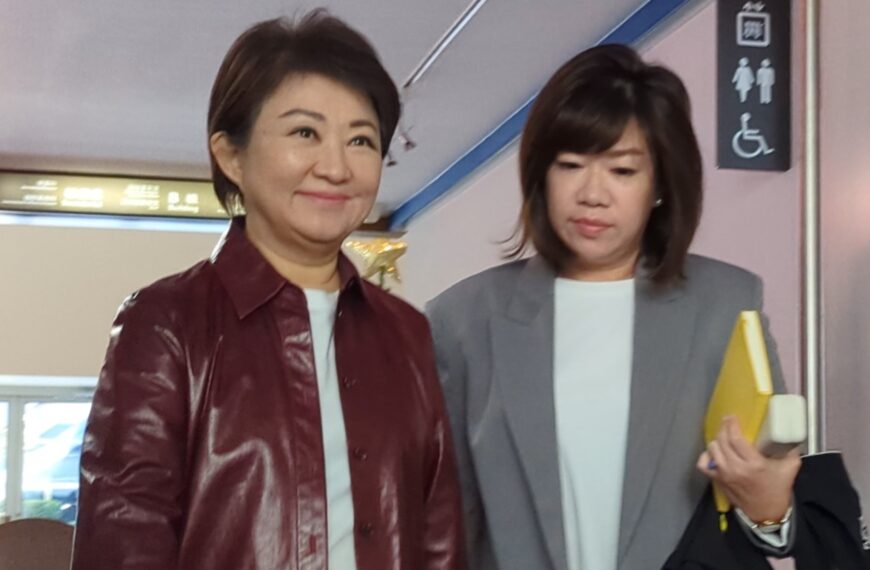 台灣新聞通訊社-影/行政院定調財劃法不副署不執行 盧秀燕僅微笑沒回應