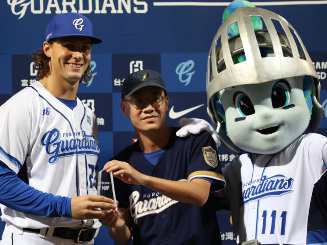 台灣新聞通訊社-MLB／旅台就是神！前悍將洋投瑞恩加盟太空人