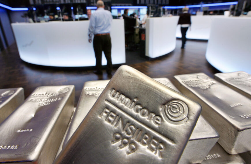 台灣新聞通訊社-白銀創新高!供應緊俏、Fed降息預期聯手推一把