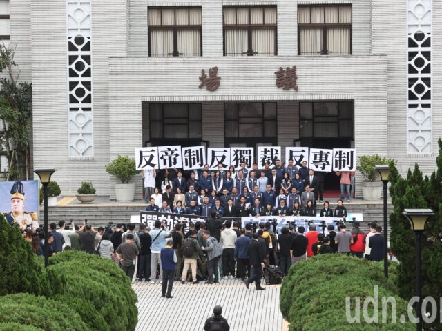 台灣新聞通訊社-【重磅快評】彈劾賴清德非人畜無害 綠營須解讀兩個數字