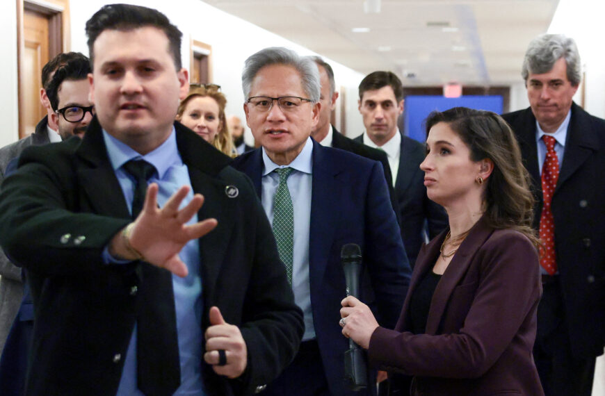 台灣新聞通訊社-輝達、超微遇新挑戰!美參院推SAFE法案 堵鬆綁高階AI晶片輸陸禁令