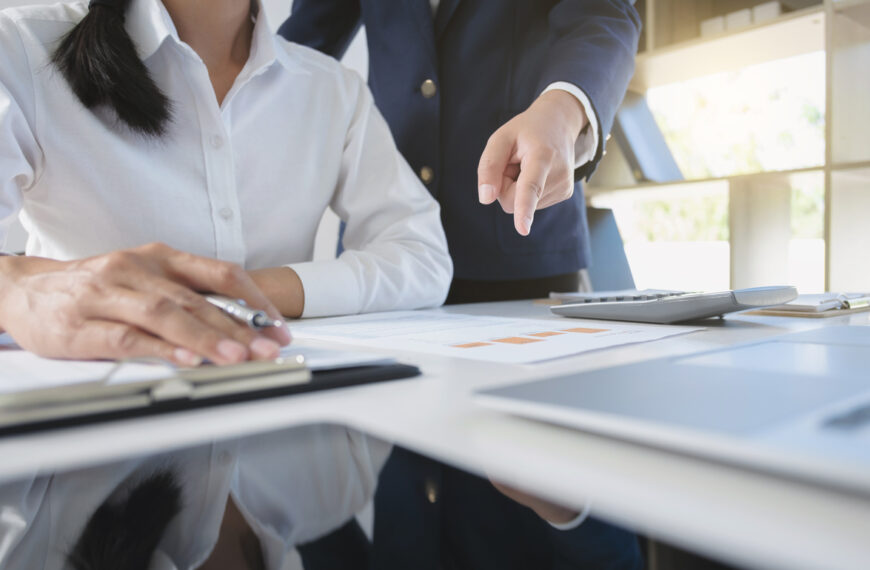 台灣新聞通訊社-她入職未滿3個月想走人遭雇主狂罵 理由曝光網痛批：慣老闆