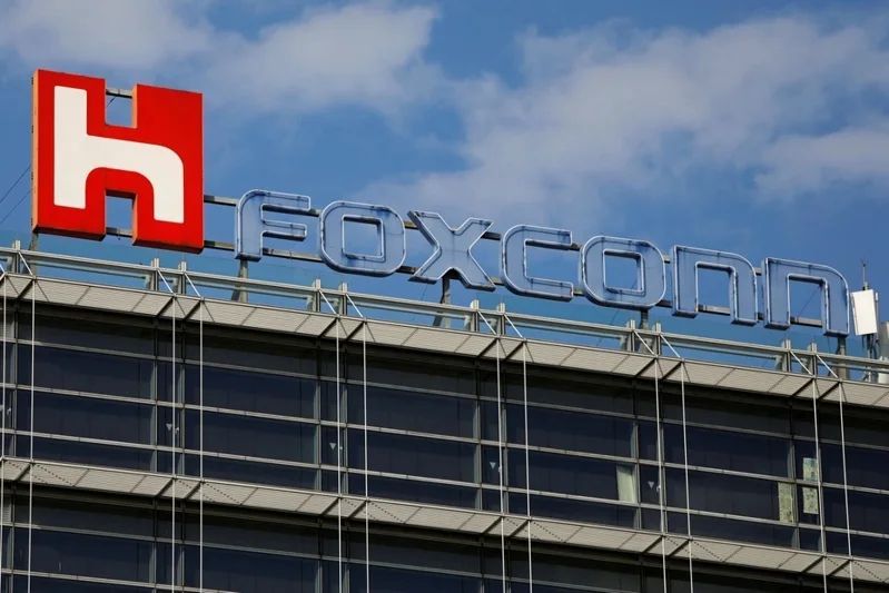 台灣新聞通訊社-鴻海「漲不起來」原因?網曝「股價早已反映AI」:過200就算有漲