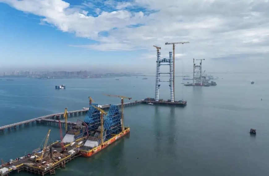 台灣新聞通訊社-廈金大橋「劉五店航道橋」主塔封頂 廈門段預留金門段接口