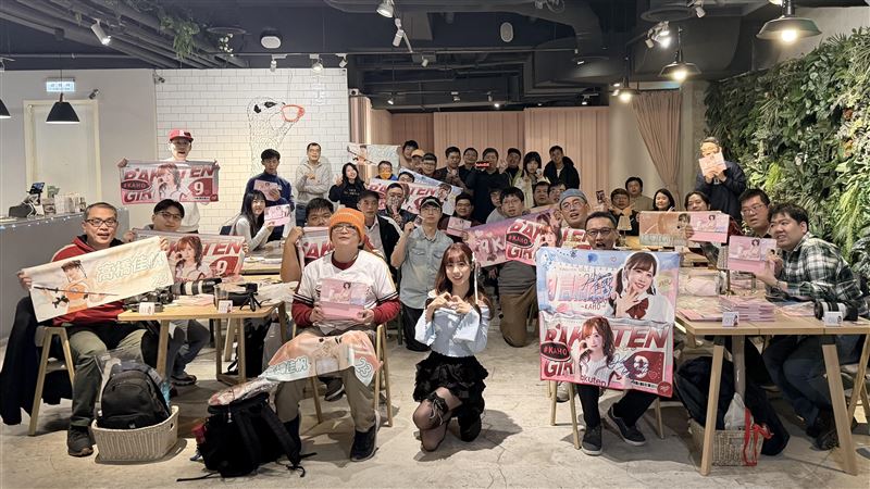 台灣新聞通訊社-中職／高橋佳帆見面會圓滿落幕　大跳芭蕾、全程秀中文！棒排雙棲吐心聲