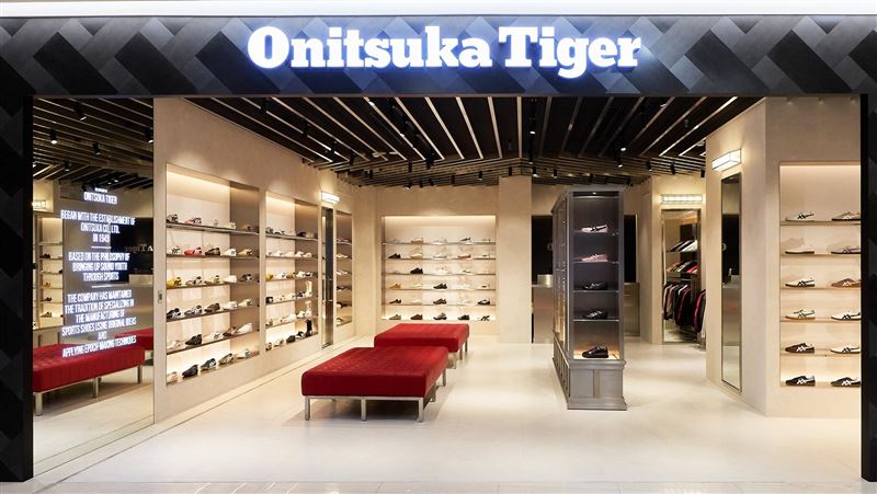 台灣新聞通訊社-遭爆台北101門市歧視越南移工!鬼塚虎緊急聲明:涉事員工已停職