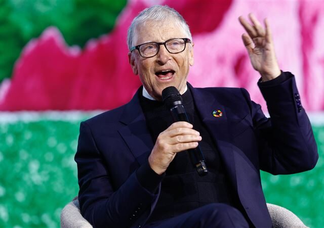 台灣新聞通訊社-比爾蓋茲遭爆婚內偷吃俄女染性病　求助艾普斯坦買藥偷餵老婆吃抗生素