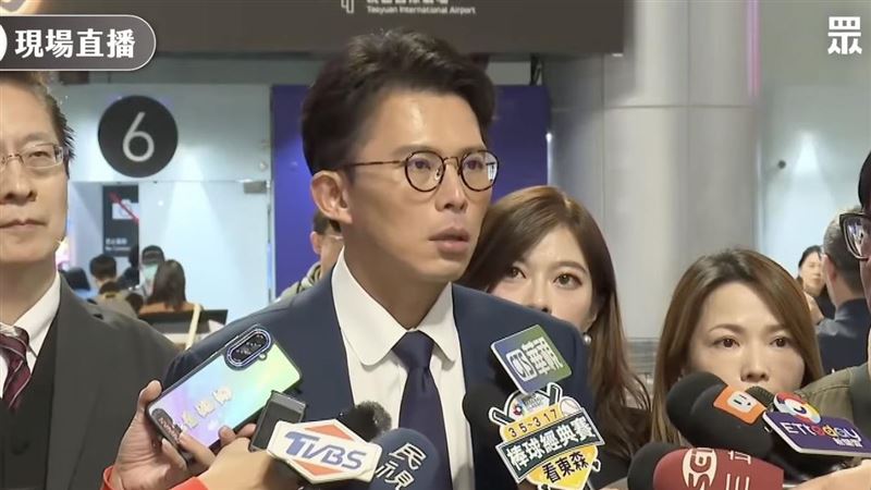 台灣新聞通訊社-訪美轉機中還是要罵民進黨…黃國昌喊：看到綠的反應「我情緒悲傷難過」