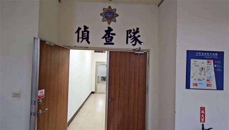 台灣新聞通訊社-快訊／通緝犯情緒失控！筆錄做完「利器自殘」偵查佐伸手制止…被咬傷