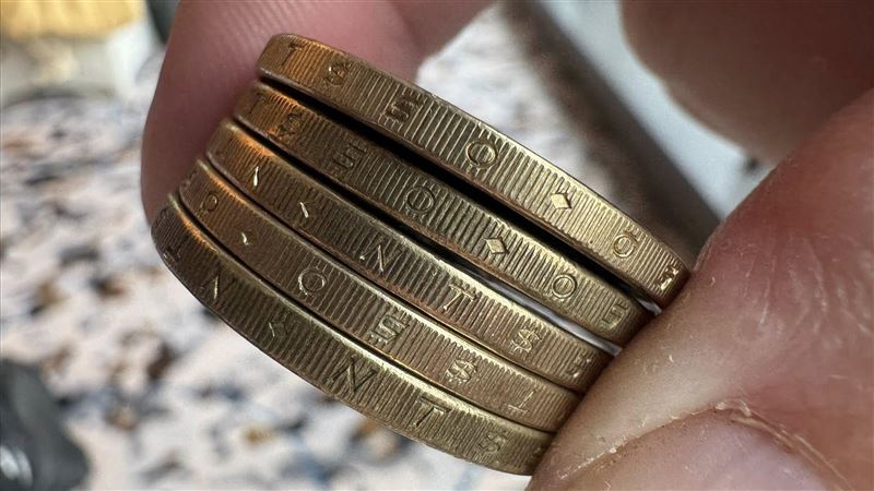 台灣新聞通訊社-快訊／99%人不知！錢幣邊緣「刻痕」藏大秘密！原來是為了防「偷吃」