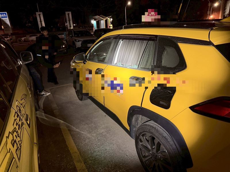 台灣新聞通訊社-疑女友出軌「老司機」！綠帽男醋勁大發　砸小黃洩憤遭逮