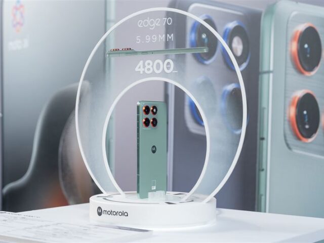 台灣新聞通訊社-機身僅5.99mm！motorola edge 70超輕薄登場