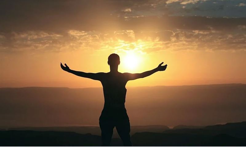 台灣新聞通訊社-遭裁員、爸欠賭債！單親爸身兼5職存下28張「這1檔」股票　身價破6千萬