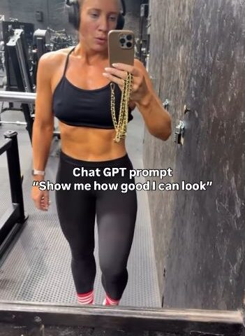 台灣新聞通訊社-產後減重失敗！41歲辣媽靠「ChatGPT聊天」　狂鏟肉19KG秀川字腹肌