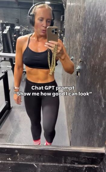 台灣新聞通訊社-產後減重失敗！41歲辣媽靠「ChatGPT聊天」　狂鏟肉19KG秀川字腹肌