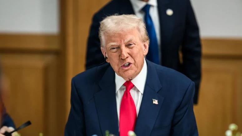 台灣新聞通訊社-川普喊「我任內習近平不敢打台灣」！中國外交部跳腳：是中國人自己的事