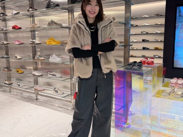 台灣新聞通訊社-愛牌出事！賈永婕巡櫃101鬼塚虎「不小心瘋買」　業者曝內幕