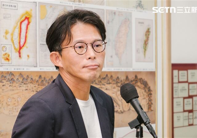 台灣新聞通訊社-黃國昌自提軍購！翁達瑞揪抄行政院版「就是抄襲」：必須向全民道歉