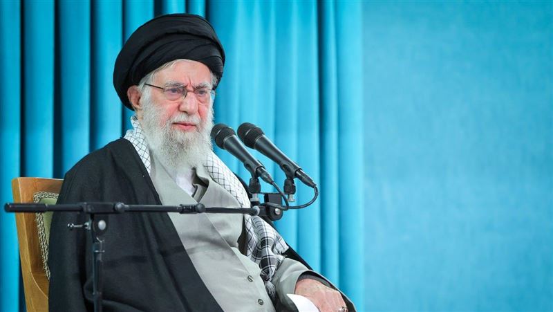 台灣新聞通訊社-伊朗暴動破百死　領袖哈米尼「用俄語」說話了：美國犯錯