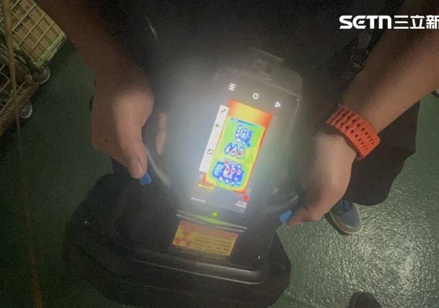 台灣新聞通訊社-春節前夕嚴查！海巡犬＋X光機發威　基隆港攔截中國毒電子煙闖關