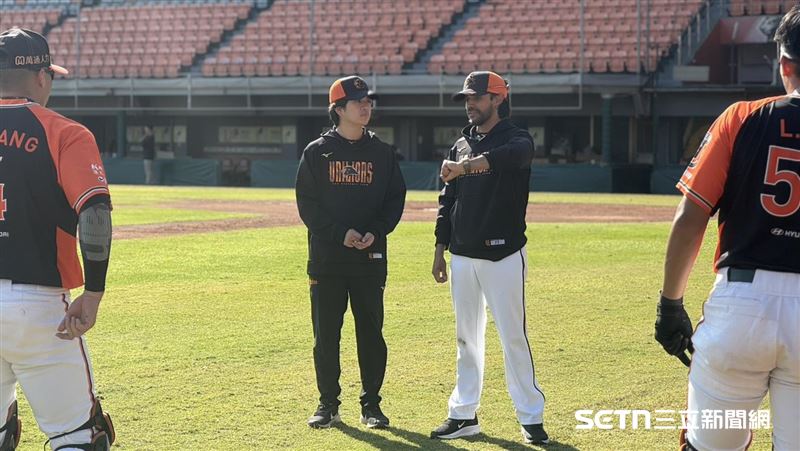 台灣新聞通訊社-中職／紅襪教頭柯拉推薦來台　統一獅客座教練卡諾獅也想和台灣教練交流