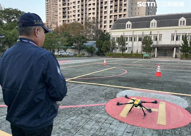 台灣新聞通訊社-抗中共灰色襲擾!海巡署長親考無人機照 狂買440架組無人機大軍