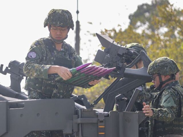 台灣新聞通訊社-35快砲捍衛空防　AHEAD彈攔截巡弋飛彈與無人機等目標