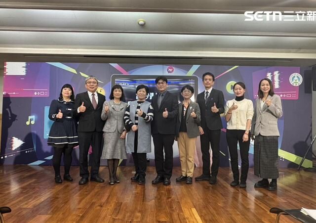 台灣新聞通訊社-抖音、小紅書毀大腦！台大醫示警「傷害恐延續數10年」　教育部推4防護