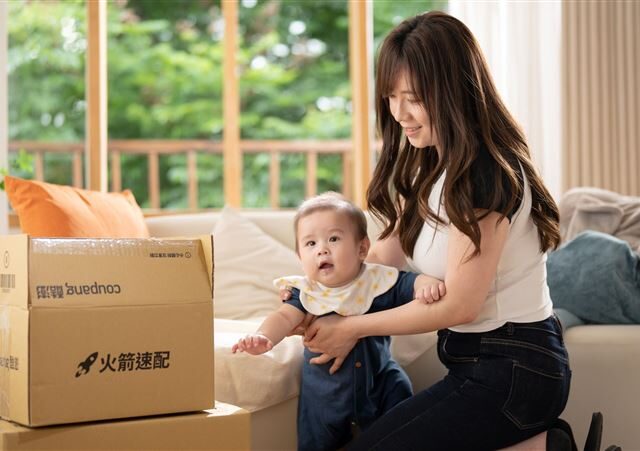 台灣新聞通訊社-尿布快沒了怎麼辦？酷澎火箭速配　最快隔天到貨救爸媽