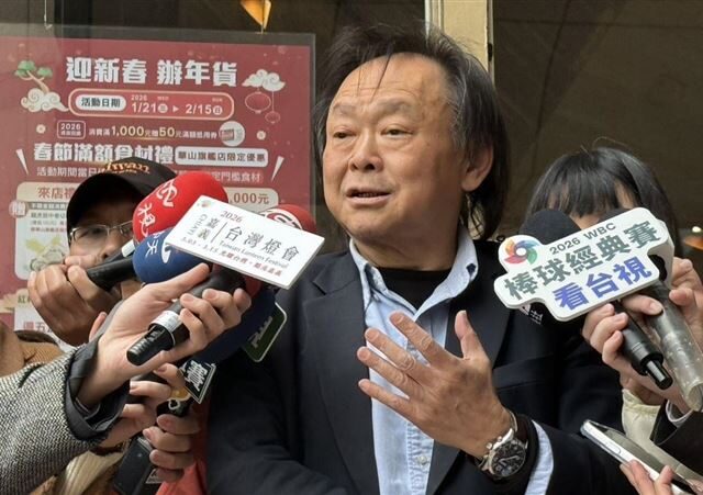 台灣新聞通訊社-盼柯建銘交棒「退在最高點」　王世堅舉雙手支持蔡其昌：不會動不對對槓