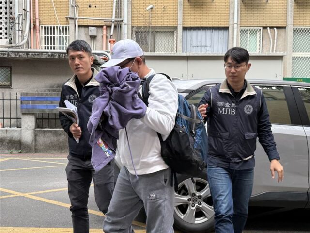 台灣新聞通訊社-絕對能源假虛擬貨幣吸金50億　主嫌拘提到案移送北檢複訊