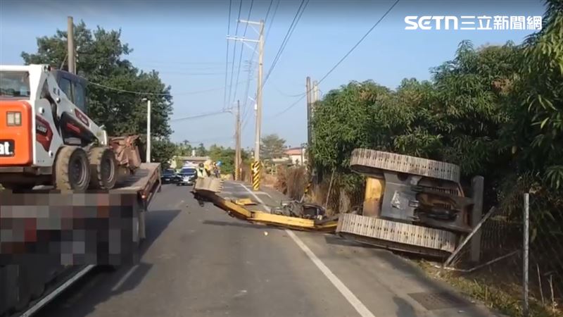 台灣新聞通訊社-男遭滑落怪手砸死！癌妻、3子女陷困境　幼女留字「爸回來陪我玩」惹淚