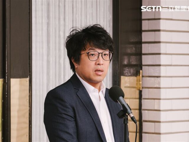 台灣新聞通訊社-換新髮型！沈伯洋坦言女兒看到嚇哭：接半年陳情電話「叫我剪頭髮」