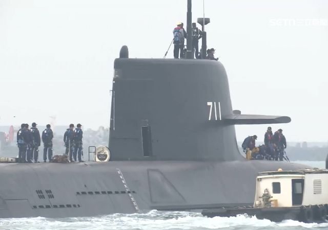 台灣新聞通訊社-海鯤艦完成「淺水潛航」仍被卡　林俊憲轟藍白認賊作父：讓官兵陷風險