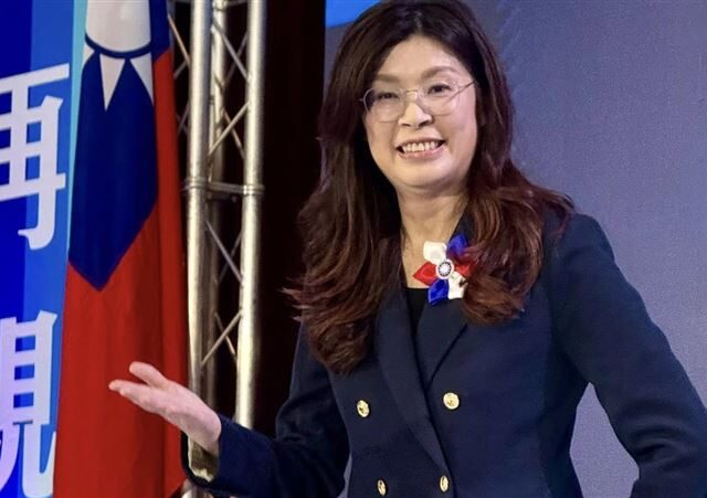 台灣新聞通訊社-鄭麗文扯要接受「是中國人」！綠批門都沒有：他們是病徵而非病毒本身