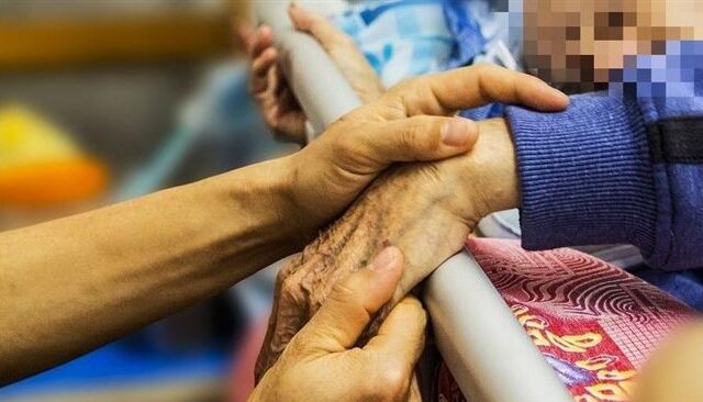 台灣新聞通訊社-孝道被現實打臉？84歲母過度依賴金援　兒丟「這1句」晚年生活瞬間毀滅