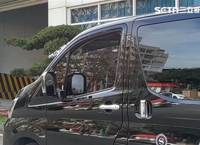 台灣新聞通訊社-接駁車司機不爽「小孩太吵」！二寶媽1家遭丟包路邊　桃園喜來登回應了