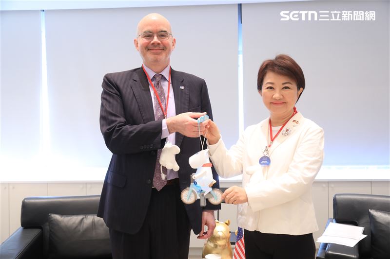台灣新聞通訊社-AIT高層月內二訪台中！谷立言會盧秀燕　深化AI、智慧製造產業鏈結