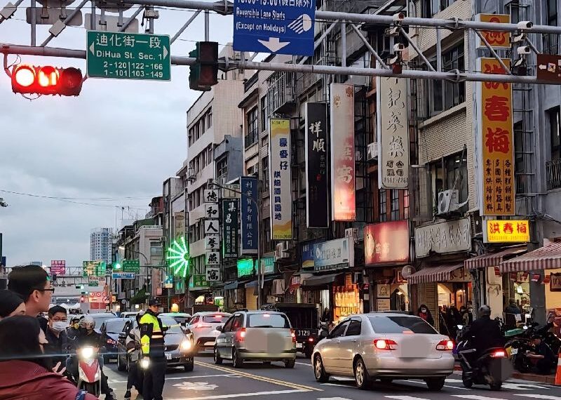 台灣新聞通訊社-迪化街年貨大街1/31登場　巷弄禁菸交通快打取締違停