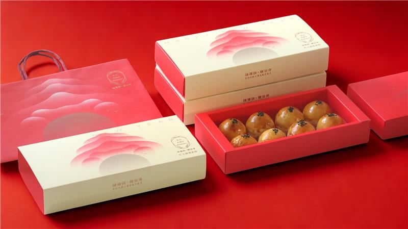 台灣新聞通訊社-全家開賣「陳耀訓蛋黃酥」！限時13天、限定8門市　搶購攻略一次看