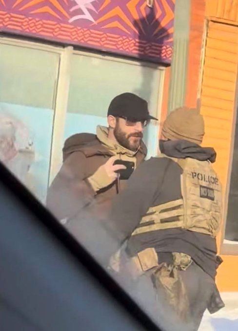 台灣新聞通訊社-ICE執法失控！探員「不當升級」槍殺護理師　人倒地還補槍