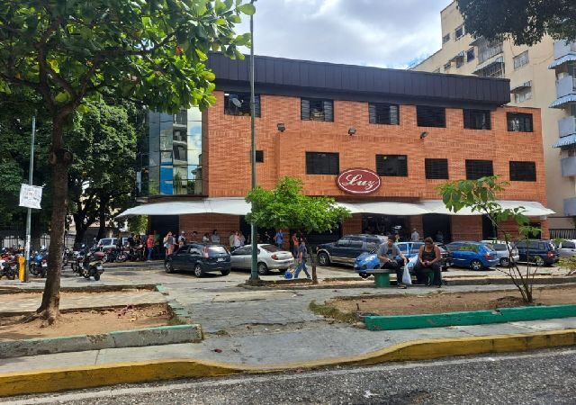 台灣新聞通訊社-川普接管委內瑞拉！貨幣3天貶近100%　台商崩潰：資產腰斬急買家電保值