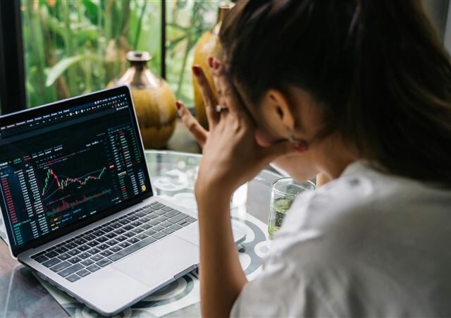 台灣新聞通訊社-盤後籌碼／台股暴衝485點！外資狂掃332億　卻也偷倒這5檔