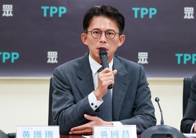 台灣新聞通訊社-黃國昌突閃電訪美談國防、高關稅　周軒：關稅干你什麼事？