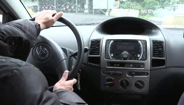 台灣新聞通訊社-一堆老司機做錯！換車道「有打燈」也被罰3000元　法官親曝開罰標準