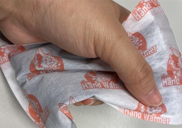 台灣新聞通訊社-越搓越短命！暖暖包先別急著丟　揭隱藏「2實用功能」讓你用到夏天