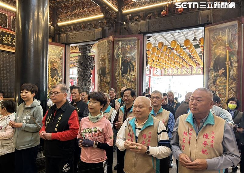 台灣新聞通訊社-陳亭妃「鐵馬感恩行」抵下營謝票:拚府城400年來第一位女市長