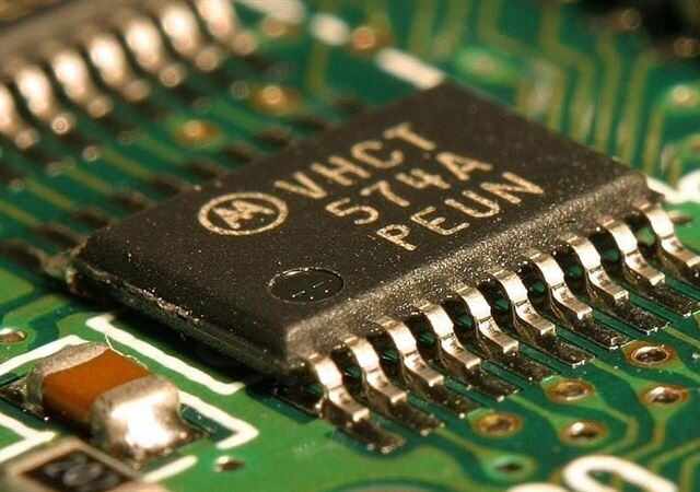 台灣新聞通訊社-力積電突通知停止接單！晶相光深夜發重訊「尋找替代廠」：出貨恐受衝擊