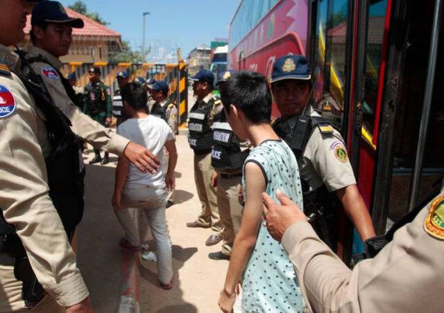 台灣新聞通訊社-柬埔寨2025遣返逾1.3萬外國人　陸籍最多！383人被驅逐出境